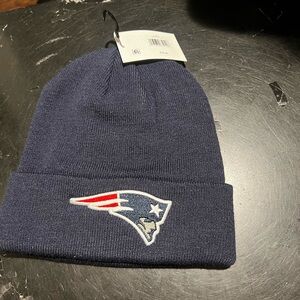 Unisex patriots beanie hat red blue and white new with tags